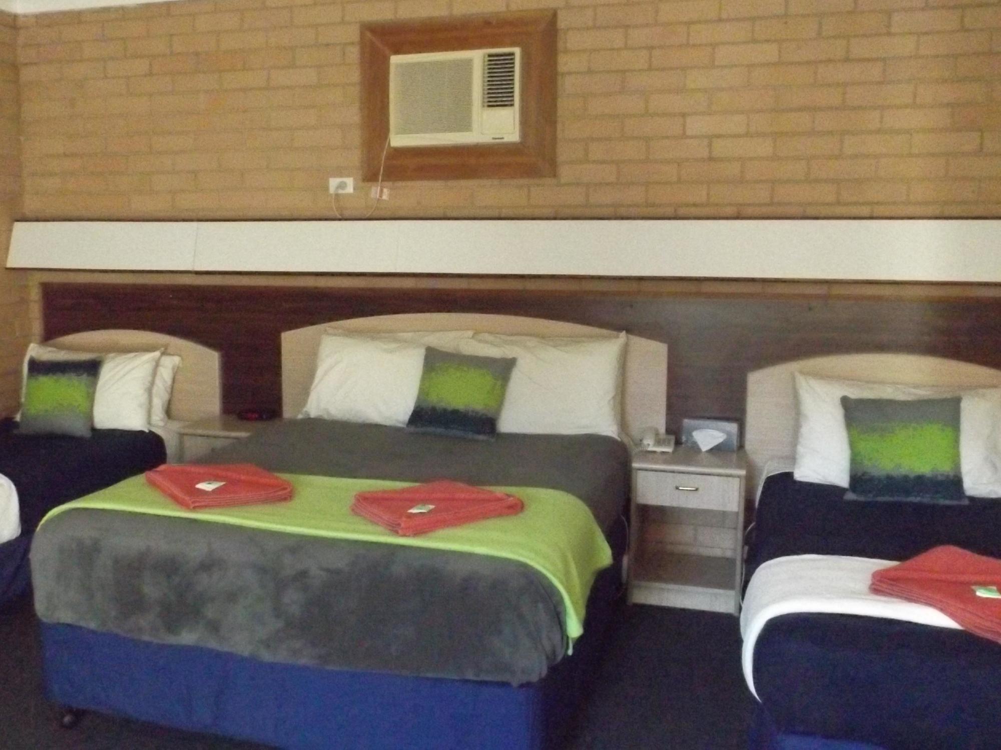 Windmill Motel Вуллонгонг Экстерьер фото