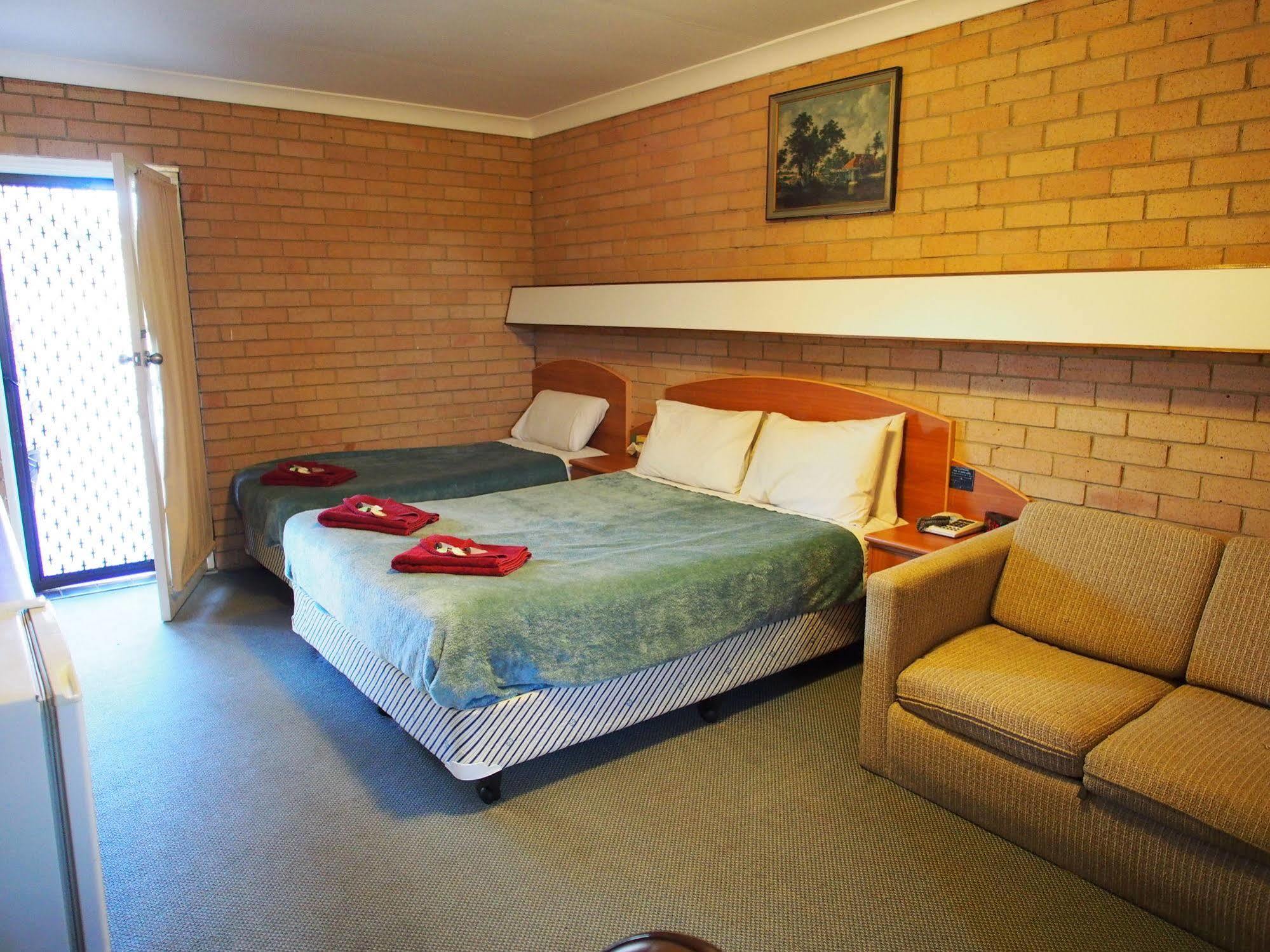 Windmill Motel Вуллонгонг Экстерьер фото