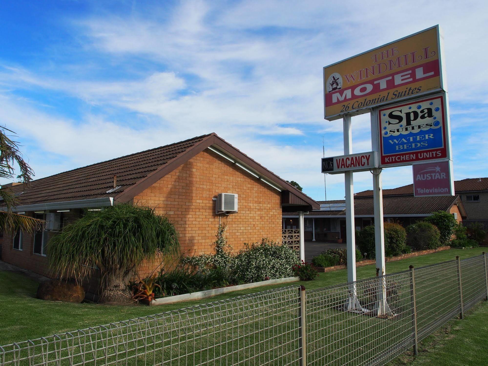 Windmill Motel Вуллонгонг Экстерьер фото