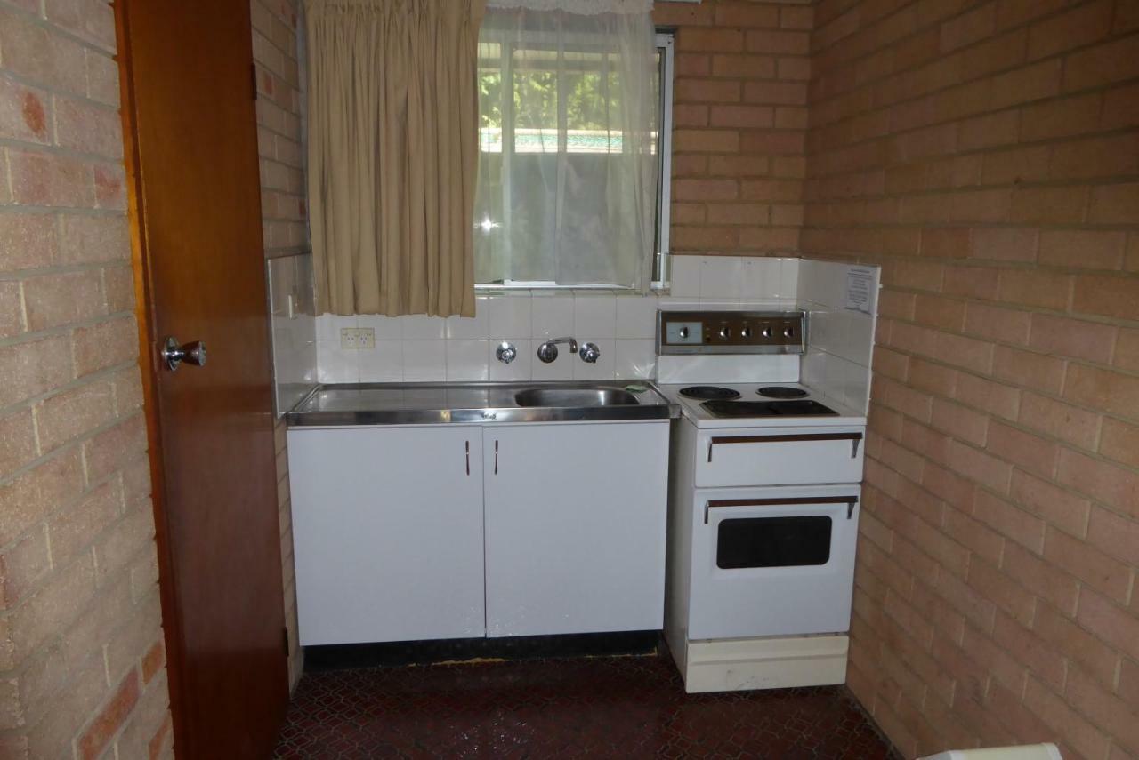 Windmill Motel Вуллонгонг Экстерьер фото